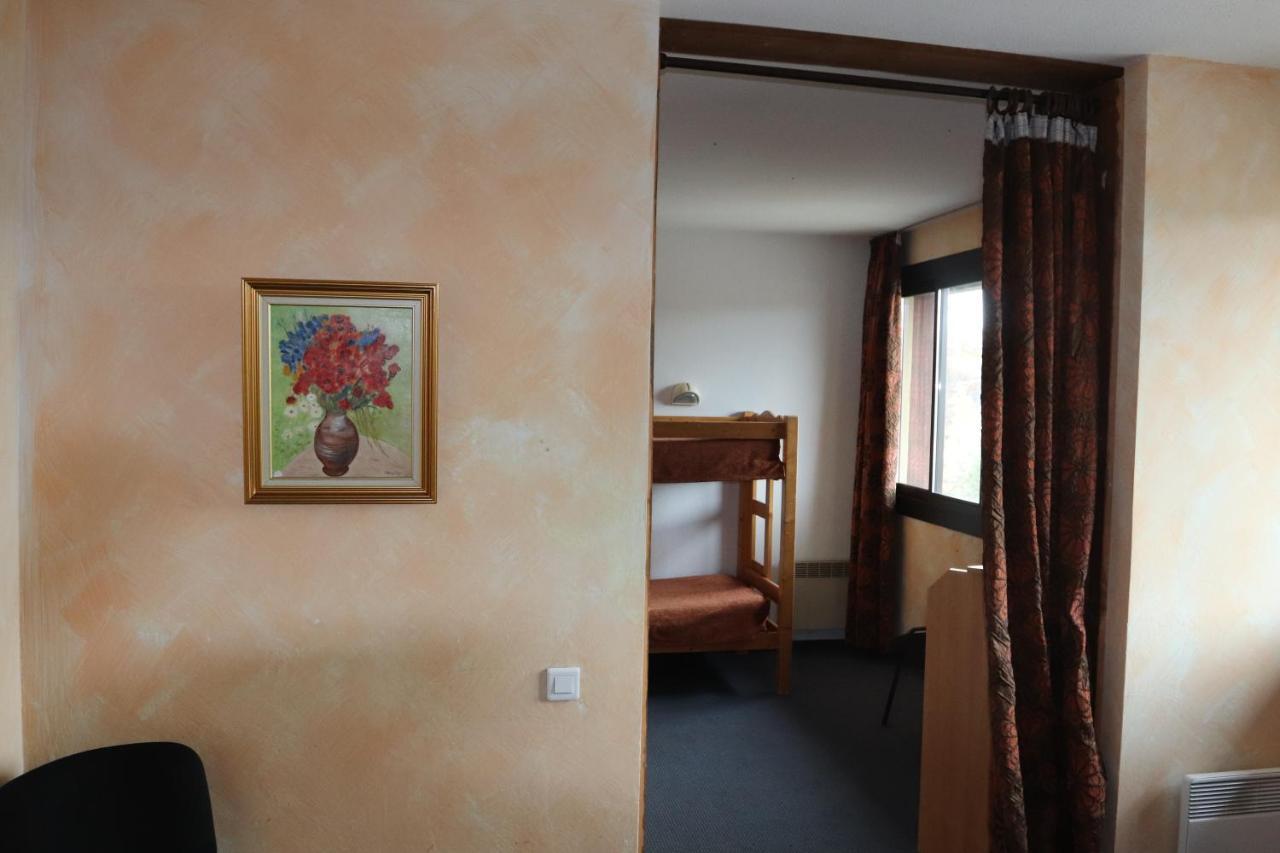 Hotel Saint Jean Монклар Екстериор снимка